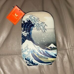 Hokusai Wave Clutch New With Tags Monarque Brand Fashion Trendy Art Colorful